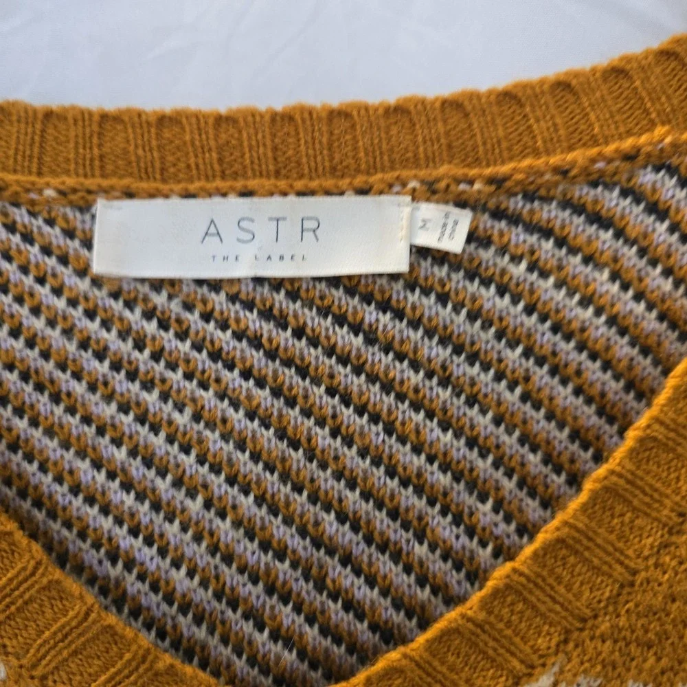 Astr The Label V-neck Mustard Yellow Plaid Sweater Sz M Academia Preppy Y2K Vibe